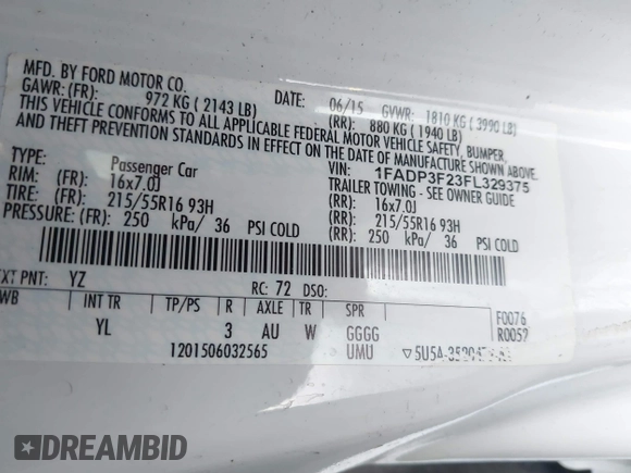 2015 Ford Focus SE with VIN 1FADP3F23FL329375, listed as a IAAI auction lot 42170945 with 114,180 mi miles. Bid and sale history available at carsss.com. Image 9.