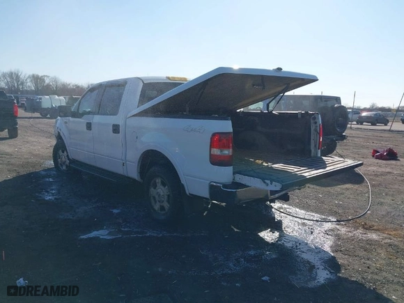 2007 Ford F-150 XLT with VIN 1FTPW14V57KD01256, listed as a IAAI auction lot 41672187 with 322,107 mi miles. Bid and sale history available at carsss.com. Image 3.