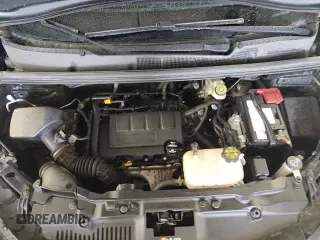 2020 Buick Encore Preferred z VIN KL4CJESB6LB326748, wystawiony jako Copart lot #70831245 z przebiegiem 98 750 mil mil oraz Szkoda całkowita • Salvage title. Historia ofert i sprzedaży dostępna na DreamBid. Obrazek 14.