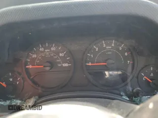 2008 Jeep Wrangler X с VIN 1J4FZ24198L511466, выставлен на аукционе Copart как лот 70196544 с пробегом Не указан миль и Списание • Salvage title. История ставок и продаж доступна на DreamBid. Изображение 9.