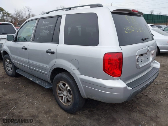 2004 Honda Pilot EX with VIN 2HKYF18494H525047, listed as a IAAI auction lot 41927610 with 999,999 mi miles. Bid and sale history available at carsss.com. Image 3.