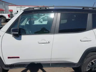 2023 Jeep Renegade Trailhawk with VIN ZACNJDC10PPP71428, listed as a IAAI auction lot 41774118 with 29,413 mi miles and . Bid and sale history available at DreamBid. Image 14.