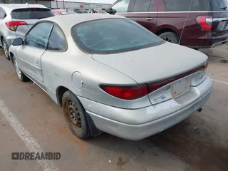 1998 Ford Escort z VIN 3FALP113XWR131538, wystawiony jako IAAI lot #41629016 z przebiegiem 121 507 mil mil oraz . Historia ofert i sprzedaży dostępna na DreamBid. Obrazek 3.