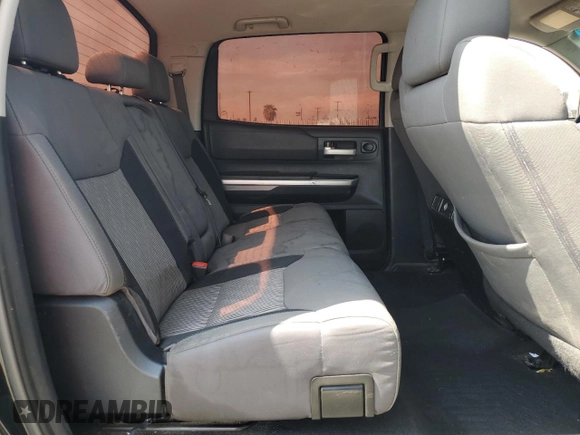 2014 Toyota Tundra SR5 z VIN 5TFDW5F15EX332916, wystawiony jako Copart lot #54068995 z przebiegiem 232 063 mil mil oraz Czysty tytuł • Clean title. Historia ofert i sprzedaży dostępna na DreamBid. Obrazek 10.