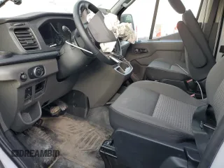 2024 Ford Transit Cargo with VIN 1FTBW3U86RKB32433, listed as a Copart auction lot 85781534 with 15,889 mi miles and Salvage Title. Bid and sale history available at DreamBid. Image 7.