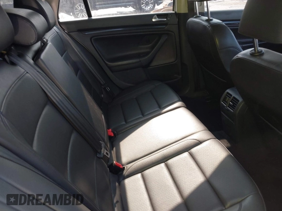 2013 Volkswagen Jetta TDI w/Sunroof & Nav with VIN 3VWPL7AJXDM600708, listed as a IAAI auction lot 42400339 with 177,588 mi miles and . Bid and sale history available at DreamBid. Image 8.