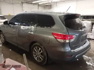 2015 Nissan Pathfinder S with VIN 5N1AR2MM9FC708365, listed as a IAAI auction lot 41240507 with 83,434 mi miles. Bid and sale history available at carsss.com. Image 3.