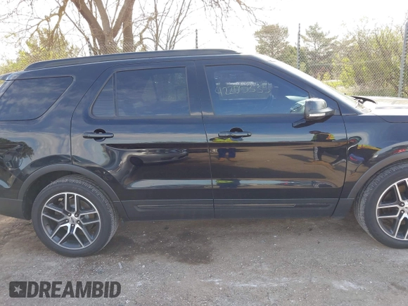 2016 Ford Explorer Sport with VIN 1FM5K8GT3GGC32250, listed as a IAAI auction lot 42205335 with 179,707 mi miles and . Bid and sale history available at carsss.com. Image 13.