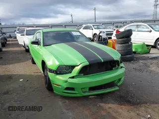 2014 Ford Mustang V6 with VIN 1ZVBP8AM6E5286724, listed as a IAAI auction lot 41708242 with 114,825 mi miles and . Bid and sale history available at DreamBid. Image 1.