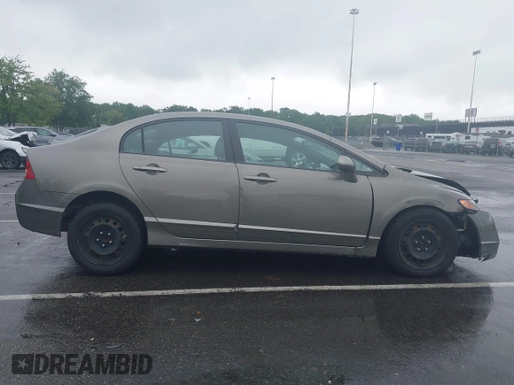 2008 Honda Civic LX z VIN 2HGFA16598H312083, wystawiony jako IAAI lot #42377035 z przebiegiem 156 711 mil mil oraz . Historia ofert i sprzedaży dostępna na DreamBid. Obrazek 13.