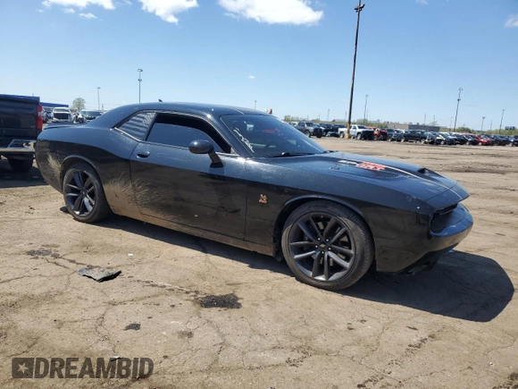 2019 Dodge Challenger R/T Scat Pack z VIN 2C3CDZFJ0KH707009, wystawiony jako Copart lot #55480675 z przebiegiem 104 637 mil mil oraz Czysty tytuł • Clean title. Historia ofert i sprzedaży dostępna na DreamBid. Obrazek 4.
