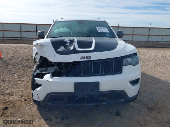2019 Jeep Grand Cherokee Trailhawk with VIN 1C4RJFLG7KC726830, listed as a IAAI auction lot 41448850 with 97,218 mi miles. Bid and sale history available at carsss.com. Image 12.