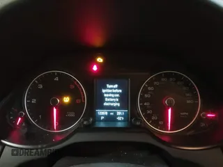 2014 Audi Q5 Premium Plus z VIN WA1CMAFP8EA053049, wystawiony jako IAAI lot #41625310 z przebiegiem 122 678 mil mil oraz . Historia ofert i sprzedaży dostępna na DreamBid. Obrazek 7.