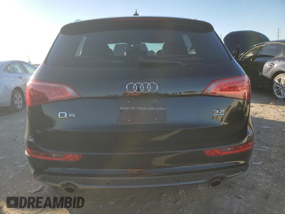 2011 Audi Q5 Prestige z VIN WA1WKAFP1BA032445, wystawiony jako Copart lot #84185104 z przebiegiem 141 450 mil mil oraz Szkoda całkowita • Salvage title. Historia ofert i sprzedaży dostępna na DreamBid. Obrazek 6.