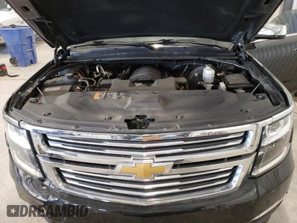 2019 Chevrolet Suburban Premier with VIN 1GNSKJKJ8KR302849, listed as a Copart auction lot 87717275 with 69,498 mi miles and Salvage Title. Bid and sale history available at DreamBid. Image 12.