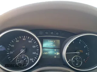 2010 Mercedes-Benz M 550 with VIN 4JGBB7CB8AA602077, listed as a Copart auction lot 83598804 with 111,633 mi miles and Salvage Title. Bid and sale history available at DreamBid. Image 9.