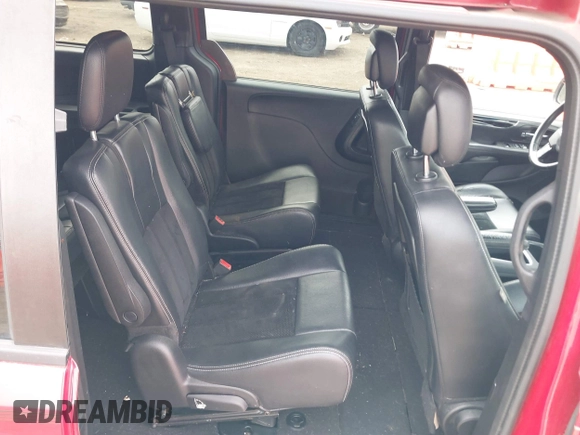 2014 Dodge Grand Caravan SXT with VIN 2C4RDGCG1ER371386, listed as a IAAI auction lot 41822952 with 228,052 mi miles and . Bid and sale history available at DreamBid. Image 8.
