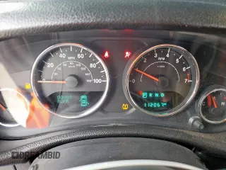 2015 Jeep Wrangler Unlimited Sport with VIN 1C4BJWDG1FL726599, listed as a Copart auction lot 57483935 with 112,067 mi miles and Clean title. Bid and sale history available at DreamBid. Image 9.