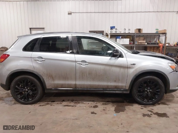 2017 Mitsubishi Outlander Sport ES 2.0 with VIN JA4AR3AU0HZ051917, listed as a IAAI auction lot 41005628 with 72,276 mi miles. Bid and sale history available at carsss.com. Image 13.