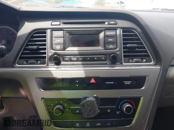 2015 Hyundai Sonata SE with VIN 5NPE24AF6FH155674, listed as a IAAI auction lot 42044580 with 233,802 mi miles and . Bid and sale history available at DreamBid. Image 14.