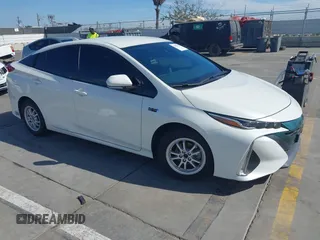 2017 Toyota Prius Plus with VIN JTDKARFP6H3020276, listed as a IAAI auction lot 42024720 with 78,264 mi miles and . Bid and sale history available at DreamBid. Image 1.