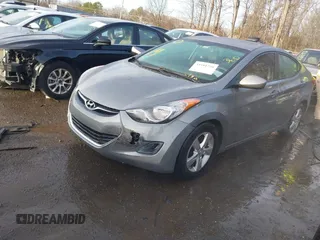 2011 Hyundai Elantra GLS z VIN KMHDH4AE1BU093985, wystawiony jako IAAI lot #41101288 z przebiegiem 80 882 mil mil oraz . Historia ofert i sprzedaży dostępna na DreamBid. Obrazek 17.