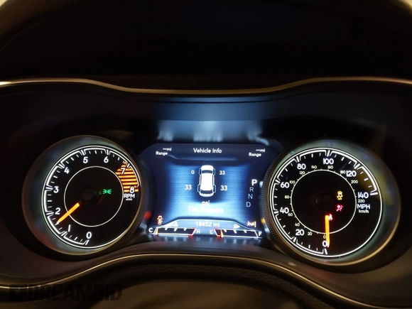 2021 Jeep Cherokee Trailhawk с VIN 1C4PJMBX2MD236855, выставлен на аукционе IAAI как лот 41254855 с пробегом 18 452 миль миль и . История ставок и продаж доступна на DreamBid. Изображение 7.
