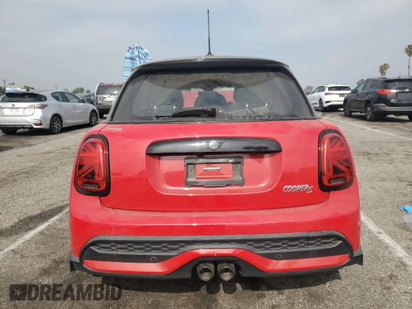 2023 MINI Hardtop 4 Door Cooper S with VIN WMW53DK01P2T40643, listed as a Copart auction lot 62499685 with Not provided miles and Salvage title. Bid and sale history available at DreamBid. Image 6.