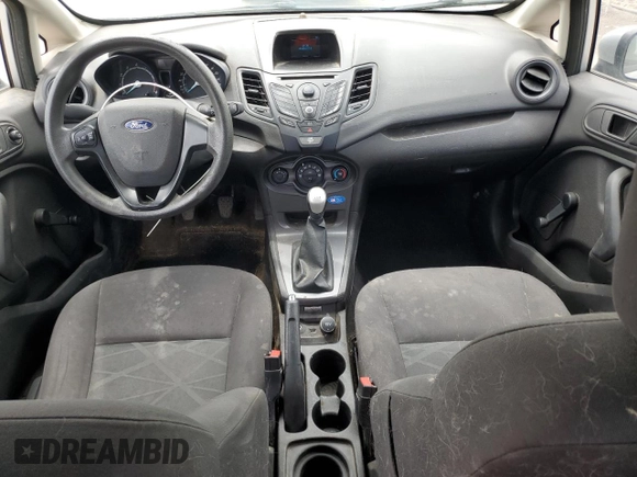 2015 Ford Fiesta S with VIN 3FADP4AJ2FM110703, listed as a Copart auction lot 58377815 with 193,536 mi miles and Clean title. Bid and sale history available at DreamBid. Image 8.