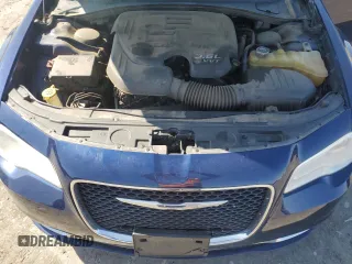 2016 Chrysler 300 Limited with VIN 2C3CCARG8GH238957, listed as a Copart auction lot 51407335 with 197,517 mi miles and Salvage Title. Bid and sale history available at DreamBid. Image 13.