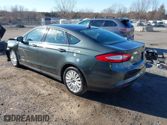 2015 Ford Fusion S Hybrid with VIN 3FA6P0UU7FR117785, listed as a IAAI auction lot 41589546 with 136,657 mi miles. Bid and sale history available at carsss.com. Image 3.