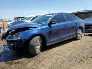 2012 Volkswagen Jetta SE with VIN 3VWDX7AJ4CM307103, listed as a Copart auction lot 61464545 with 141,211 mi miles and Salvage title. Bid and sale history available at DreamBid. Image 1.