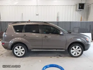 2013 Mitsubishi Outlander SE with VIN JA4AS3AW3DU012736, listed as a IAAI auction lot 41363183 with 83,677 mi miles. Bid and sale history available at carsss.com. Image 13.