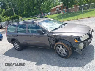 2005 Volvo XC70 with VIN YV1SZ592751180346, listed as a IAAI auction lot 42316058 with 201,938 mi miles and . Bid and sale history available at DreamBid. Image 14.