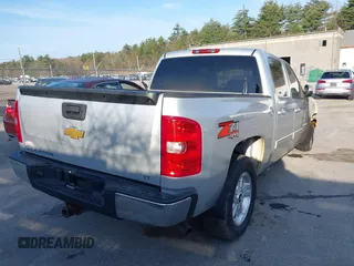 2013 Chevrolet Silverado 1500 LT with VIN 3GCPKSE74DG363736, listed as a IAAI auction lot 39133853 with 1 mi miles. Bid and sale history available at carsss.com. Image 4.