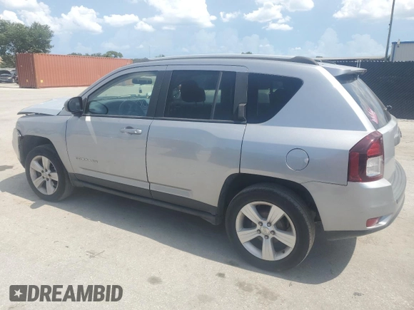2016 Jeep Compass Sport с VIN 1C4NJCBA6GD561106, выставлен на аукционе Copart как лот 64444105 с пробегом 221 657 миль миль и Списание • Salvage title. История ставок и продаж доступна на DreamBid. Изображение 2.