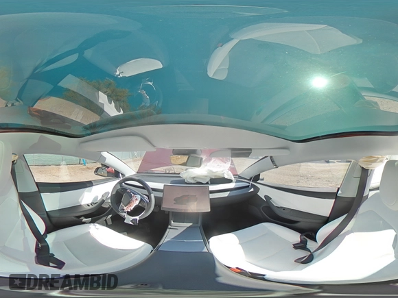 2025 Tesla Model 3 Long Range z VIN 5YJ3E1EA7SF906723, wystawiony jako Copart lot #53521795 z przebiegiem 5 115 mil mil oraz Szkoda całkowita • Salvage title. Historia ofert i sprzedaży dostępna na DreamBid. Obrazek 12.