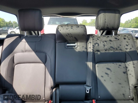2018 Land Rover Range Rover HSE with VIN SALGS2RK6JA505795, listed as a Copart auction lot 65887004 with 24,926 mi miles and Salvage title. Bid and sale history available at DreamBid. Image 10.