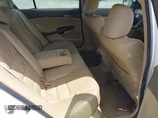 2010 Honda Accord EX-L z VIN 5KBCP3F82AB011531, wystawiony jako IAAI lot #42212438 z przebiegiem 144 105 mil mil oraz . Historia ofert i sprzedaży dostępna na DreamBid. Obrazek 8.