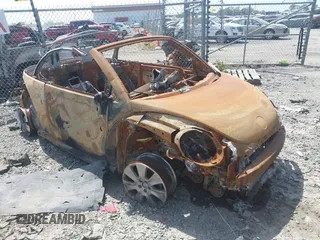 2009 Volkswagen Beetle S with VIN 3VWRF31Y49M409959, listed as a IAAI auction lot 39724767 with Not provided miles and . Bid and sale history available at DreamBid. Image 1.