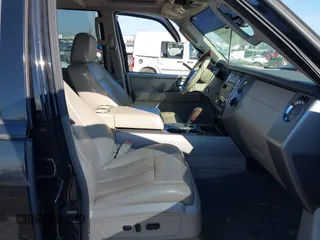 2007 Ford Expedition Limited with VIN 1FMFU195X7LA80222, listed as a IAAI auction lot 41509870 with 163,149 mi miles. Bid and sale history available at carsss.com. Image 5.