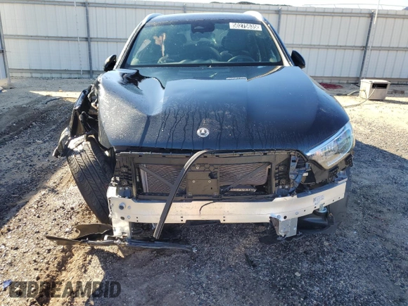 2024 Mercedes-Benz GLC 300 z VIN W1NKM4HB9RF220458, wystawiony jako Copart lot #50275635 z przebiegiem 4 153 mil mil oraz Szkoda całkowita • Salvage title. Historia ofert i sprzedaży dostępna na DreamBid. Obrazek 5.