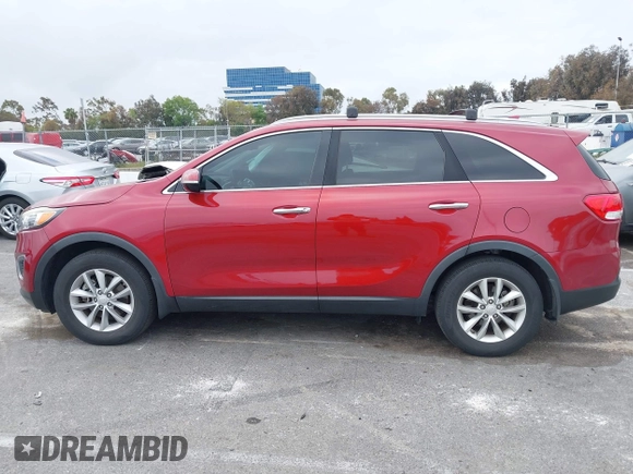 2016 Kia Sorento LX with VIN 5XYPG4A33GG100267, listed as a IAAI auction lot 42098220 with 42,661 mi miles. Bid and sale history available at carsss.com. Image 14.