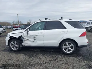 2017 Mercedes-Benz GLE with VIN 4JGDA5HB4HA964720, listed as a IAAI auction lot 41588045 with 66,549 mi miles. Bid and sale history available at carsss.com. Image 14.