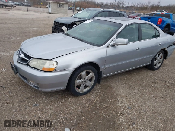 2003 Acura TL Type S with VIN 19UUA56823A038628, listed as a IAAI auction lot 41867737 with 210,176 mi miles. Bid and sale history available at carsss.com. Image 2.