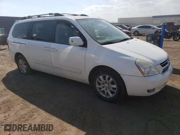 2007 Kia Sedona EX with VIN KNDMB233976167395, listed as a Copart auction lot 68980314 with 119,141 mi miles and Salvage Title. Bid and sale history available at carsss.com. Image 4.