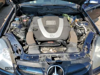 2007 Mercedes-Benz SLK-Class 3.0L with VIN WDBWK54F17F147014, listed as a Copart auction lot 70086814 with 106,197 mi miles and Clean Title. Bid and sale history available at carsss.com. Image 11.