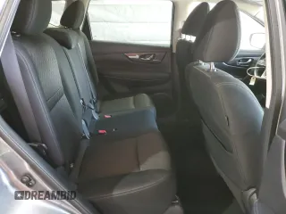 2017 Nissan Rogue SV с VIN KNMAT2MV1HP615592, выставлен на аукционе Copart как лот 56416095 с пробегом 102 068 миль миль и Списание • Salvage title. История ставок и продаж доступна на DreamBid. Изображение 11.