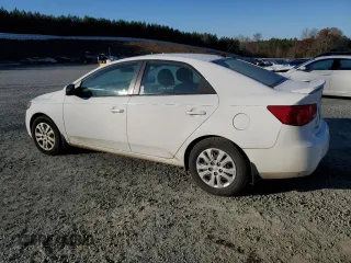 2011 Kia Forte LX with VIN KNAFT4A25B5435866, listed as a Copart auction lot 82820094 with 220,225 mi miles and Salvage Title. Bid and sale history available at carsss.com. Image 2.