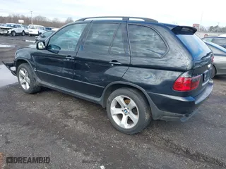 2006 BMW X5 4.4i with VIN 5UXFB53506LV22836, listed as a IAAI auction lot 41727708 with 186,084 mi miles. Bid and sale history available at carsss.com. Image 3.